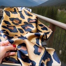 LUXUS SCHAL 70*70 SCARF KUNSTSEIDE CHARMEUSE BLOGGER TUCH ELEGANTE LEO BR/SCHWAR