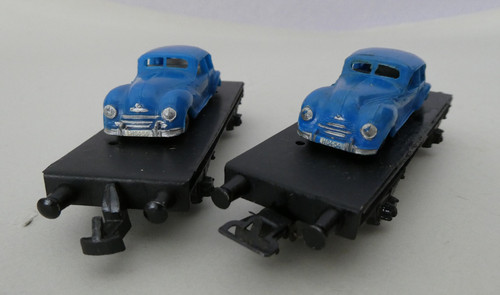 Herr flachwagen mit pkw - flachwagen,