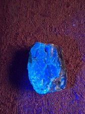 Blauer Bernstein aus Sumatra