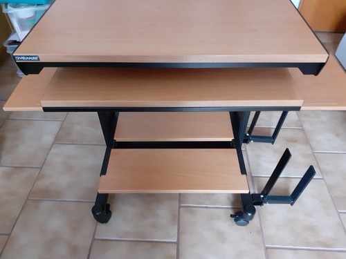 Tisch für bildschirm - pc-tisch,