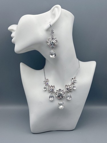 Elegantes schmuckset mit - elegantes,