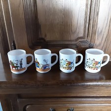 4 x Arcopal Tassen  - Lehrer Lämpel, Witwe Bolte, 2 x Onkel Fritz