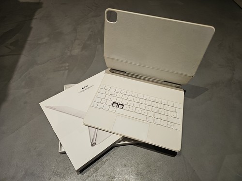 Apple ipad pro magic keyboard - apple,