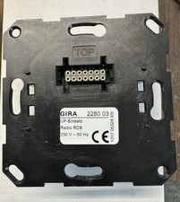 Gira 55 Radio RDS Unterteil für Steckdoseneinsatz