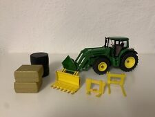 Siku Farmer 1:32 John Deere m. Frontlader u. Zubehör Traktor 3652 Weihnachten