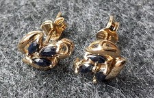 Wunderschöner Ohrstecker Gold 333, 8 K mit 3 Saphiren in Blütenform, Ohrringe