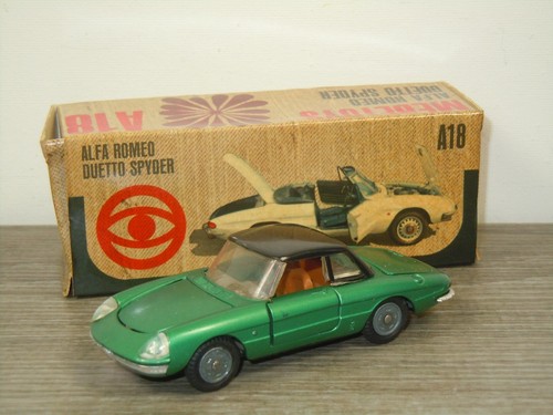 Alfa romeo duetto spyder - alfa,