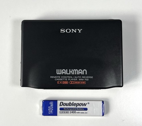 Sony 702 walkman - sony, black