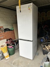 Sharp Kühlschrank Kühl-Gefrier-Kombi Weiß, 204L Kühlfach, 84L Tiefkühler