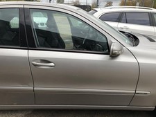 Mercedes W211 Limo E Klasse Tür vorn rechts Beifahrertür Roh 723 Cubanitsilber