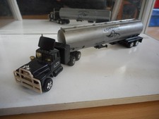 ERTL Convoy Rubber Duck in