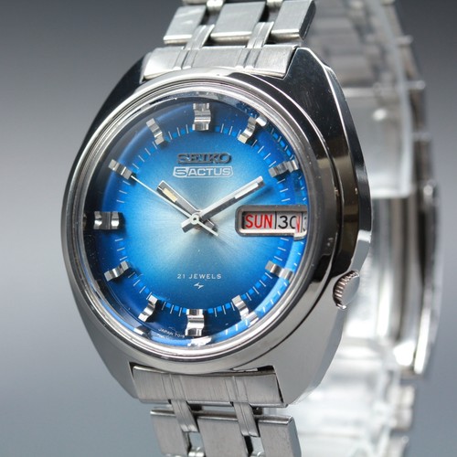 Near mint seiko 5 actus - seiko,