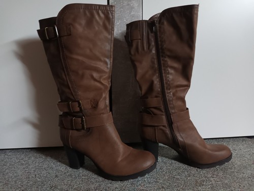 Stiefel mit absatz braun - absatz,