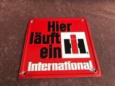 Original Schild Hier läuft ein IHC Mc Cormick International 624 423 644 744 533