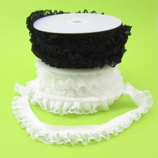 Spitzenborte, gerafft, 30mm breit - zwei Farben zur Auswahl, Meterware