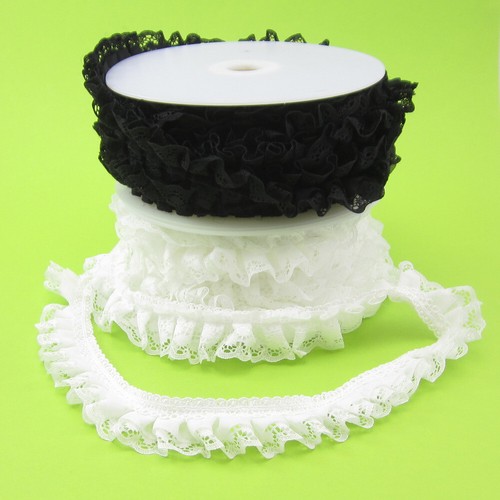 Spitzenborte gerafft 30mm - gerafft,,