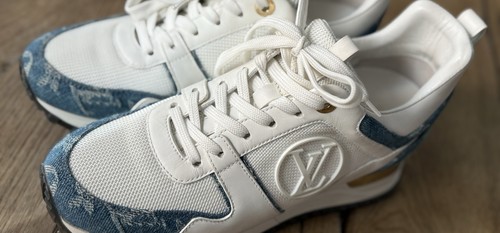 Louis vuitton sneaker run away - run,
