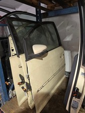 VW Touran 1T3 Türen Satz LY1R