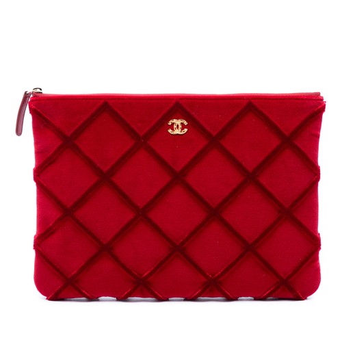 Chanel medium quilted - chanel,