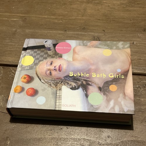 Bubble bath girls - bath, by