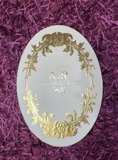 Anna dello Russo at H&M AdR Collier Perlen Korallen Necklace baroque family