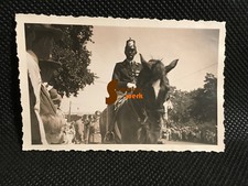 altes Foto ca 30er Jahre/ Polizist zu Pferd/ Reiter/ Polizei Tschako Ordenspange
