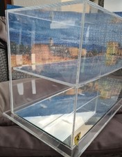 Acryl Vitrine 1:18/1:12 Sonderanfertigung, 2 Stöckig Autoart Minichamps Bburago