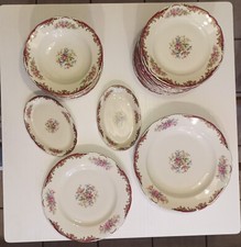 Ca. 100 Jahre altes VICTORIA Cz. Ess Service Porzellan, gebraucht