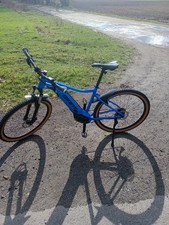 giant talone in blau 