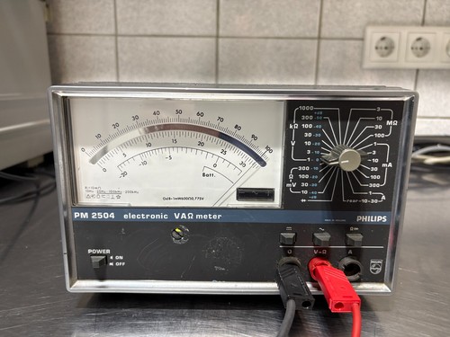 Phillips fluke 2504 - phillips/fluke, pm