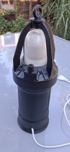 Panzerhandlampe der wehrmacht - panzerhandlampe,