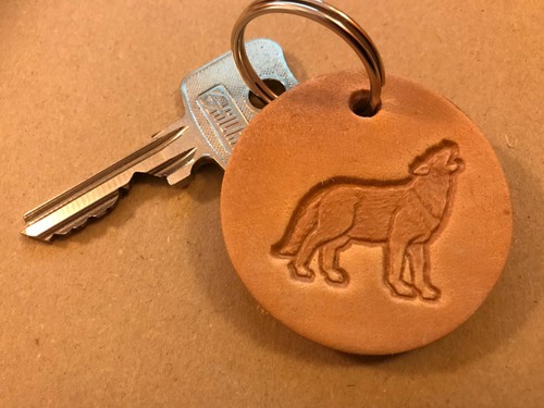 Leder anhänger wolf kojote - anhänger,
