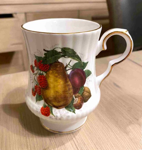 Royal windsor fine bone china - windsor,