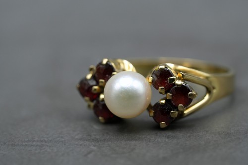 Goldring mit zuchtperle und - zuchtperle,