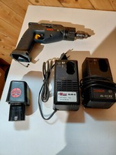 bosch akkuschrauber 9,6V mit 1 Akku und 2 Ladegeräte 