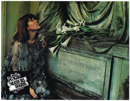 Horror diana rigg theater des - horror,
