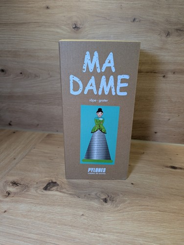 Große reibe dame - reibe, ma