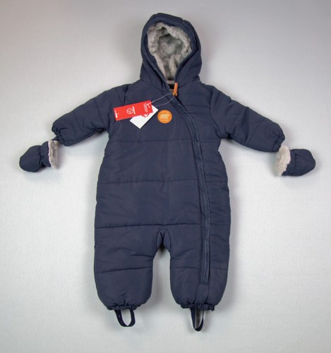 Warmer baby junge - junge, winter