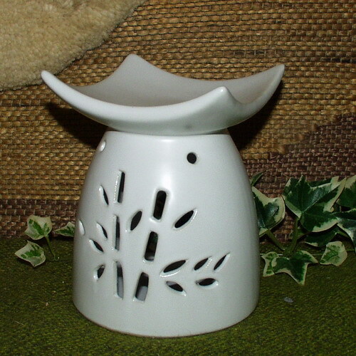 1588 keramik duftlampe - keramik,