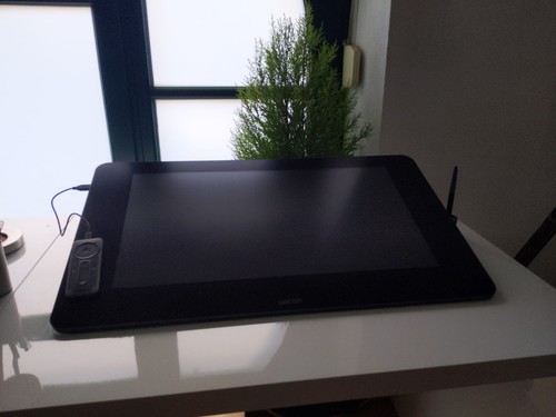 Wacom cintiq 27qhd touch - wacom,