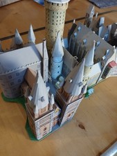 SPUR Z HARRY POTTER SCHLOSS