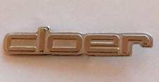 CLOER Letters Lapel Tack Pin