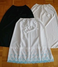 3 Stück Vintage Unterrock Halbrock Triumph alouette Pompadour Gr.S M 36 40 42