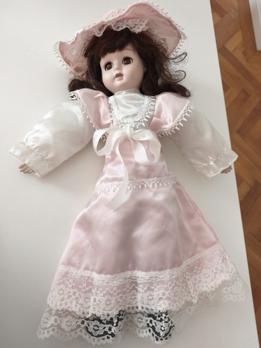 Sammler porzellanpuppe - sammler,