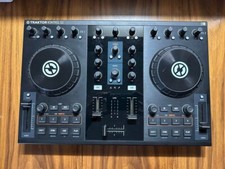 Native Instruments TRAKTOR KONTROL S2 MK1 DJ Controller 2ch