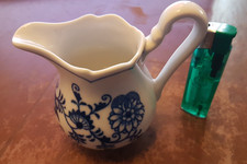 Zwiebelmuster Milchkännchen -