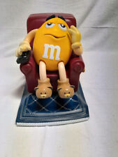 M&M Spender Fernsehsessel auf Fliegendem Teppich Groß