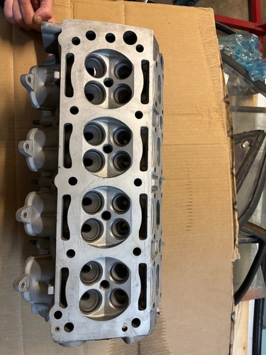 Zylinderkopf ford cosworth - zylinderkopf,