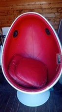 Ovalia - Eggchair rotes Leder -