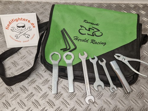 Bordwerkzeug tool kit - tool, werkzeug